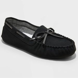 Boys' Lionel Moccasin Slippers - Cat & Jack Black ( Genuine Leather) Size 1